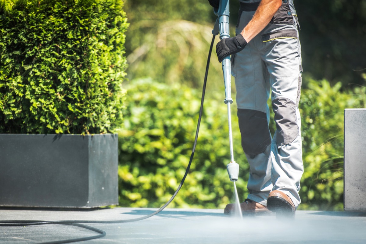 Expert Power Washing in Hartford County by Extreme Clean Pressure Washing