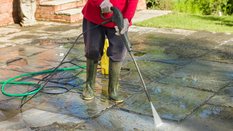 Professional driveway pressure washing and cleaning by Extreme Clean Pressure Washing - Restoring the Beauty of Your Home's Exterior in Hartford County, Connecticut